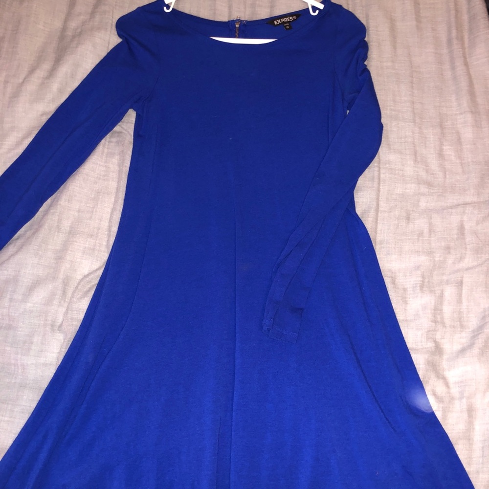 Long sleeve flowy Dress